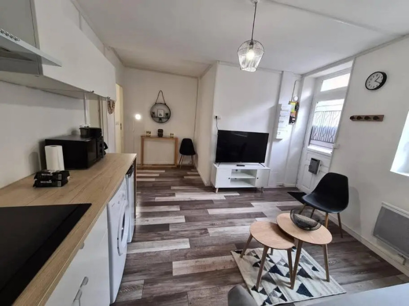 Centre ville deux pièces de charme 35 m².