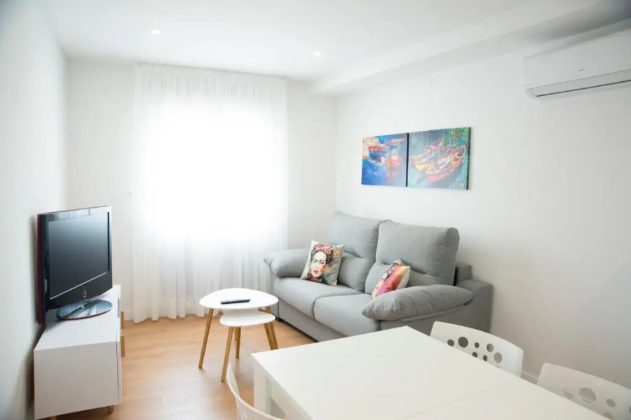 L2 Apartamento O Grove Centro 2 hab con aire acondicionado y wifi