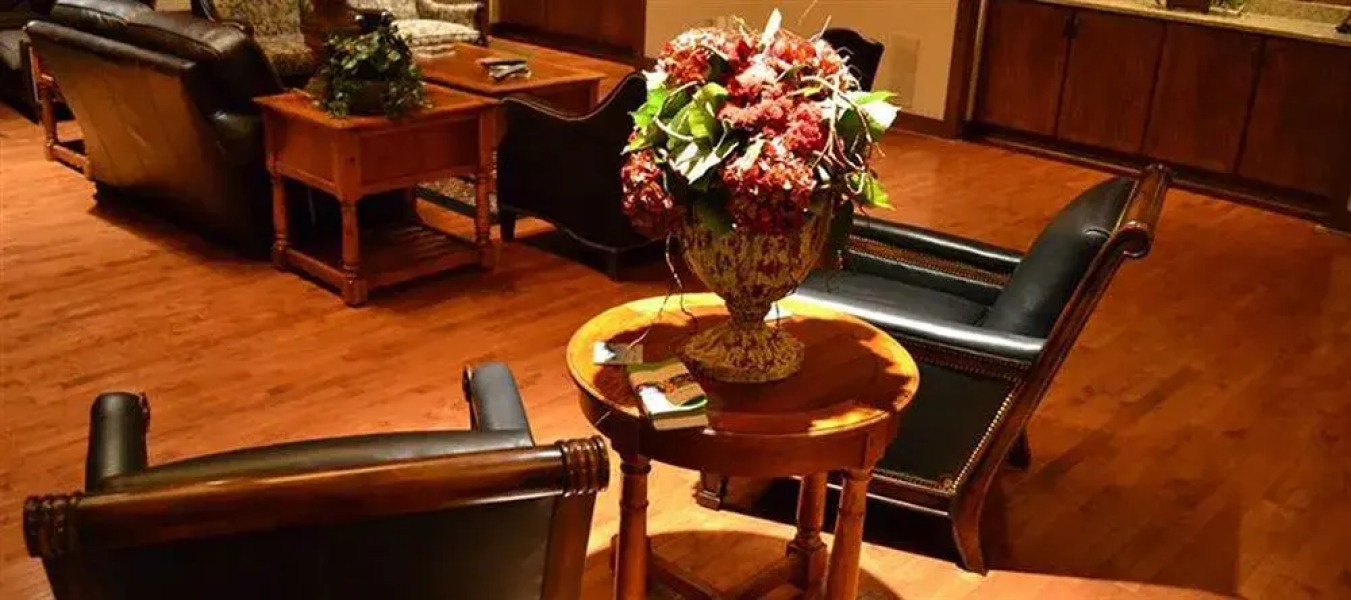 The Rockwell Lake Lodge, A Cobblestone Hotel