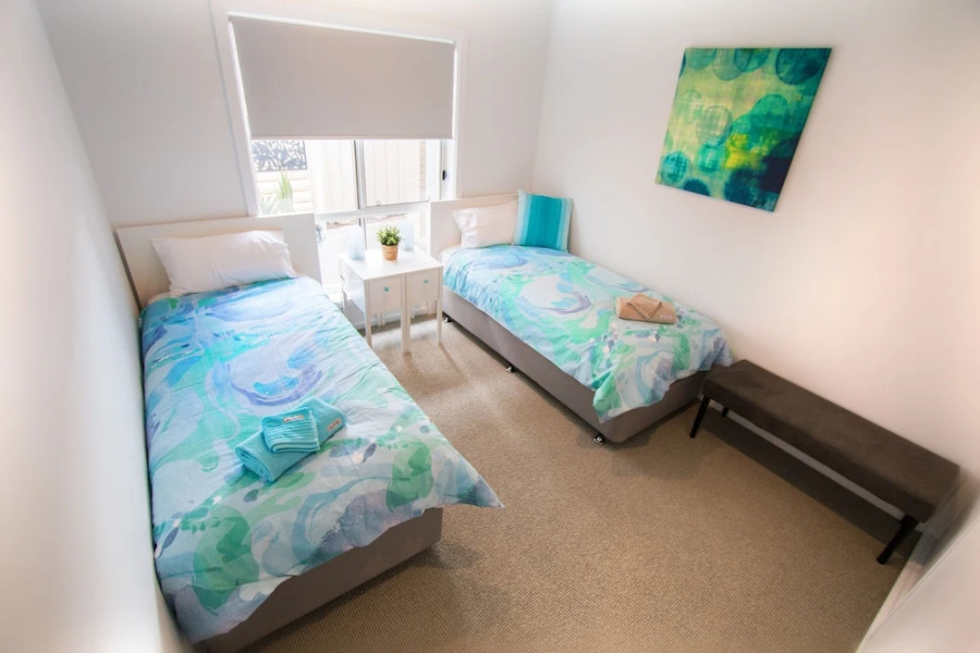 ‘Serenity’ and sweeping Murray River views