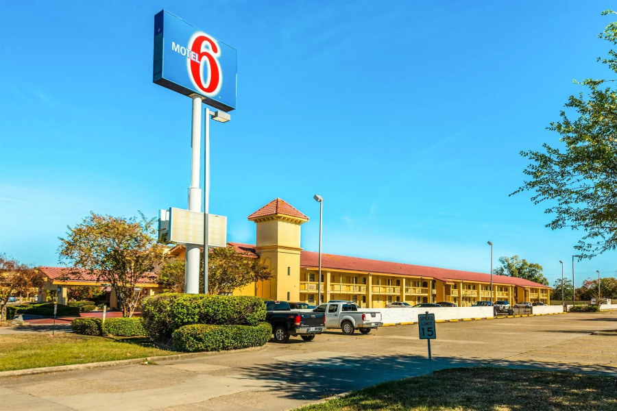 Motel 6 Monroe, LA