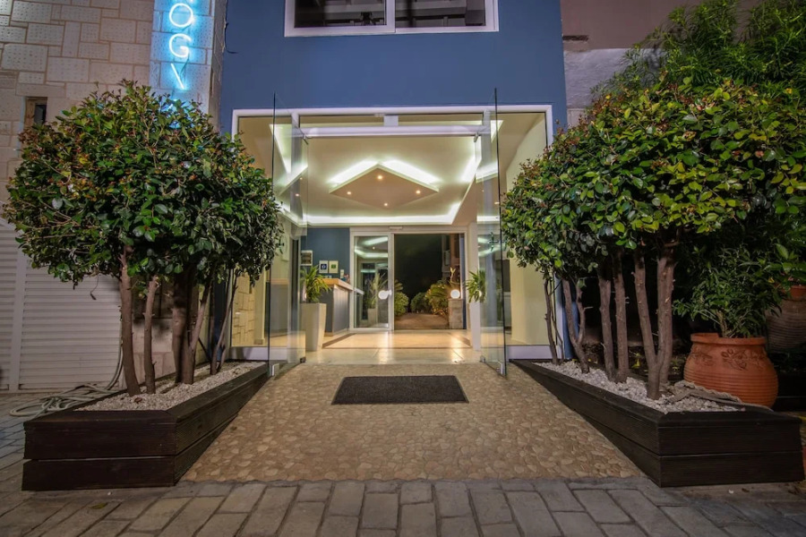 Girogiali Apartments