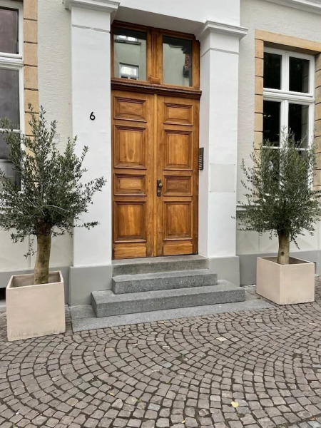 Pure Highlight Living