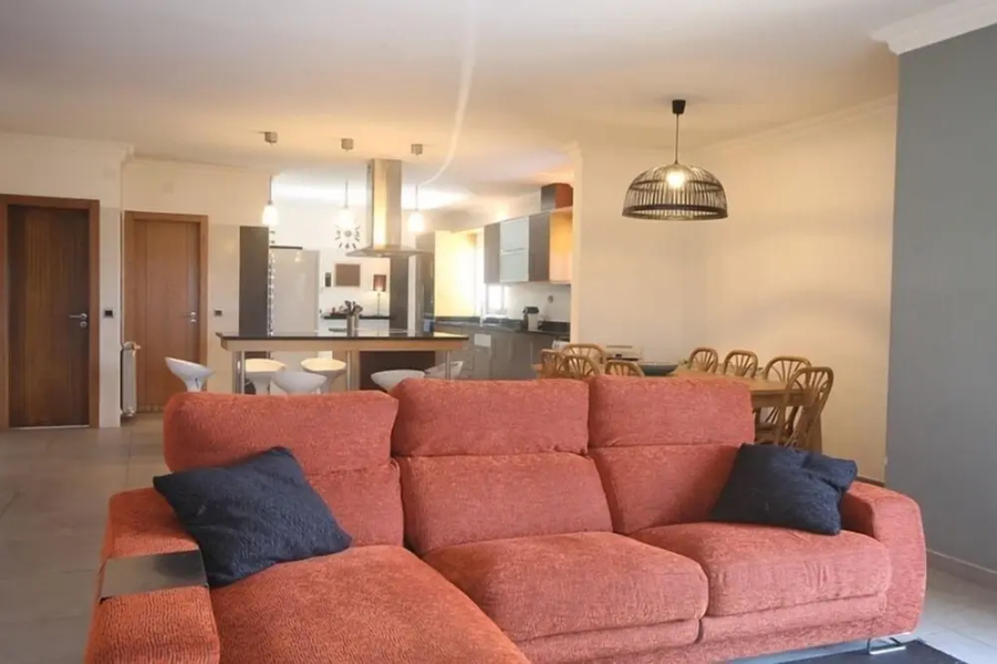 44 Villa Tomar