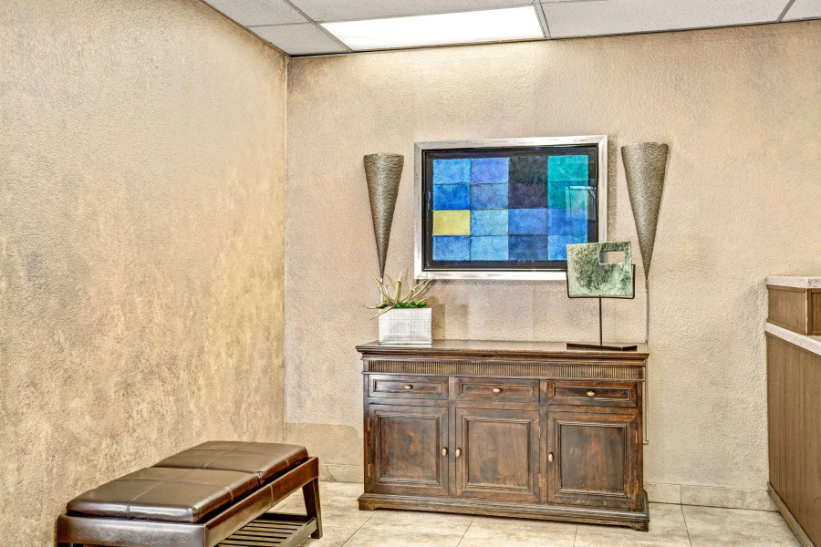 Travelodge Center Strip