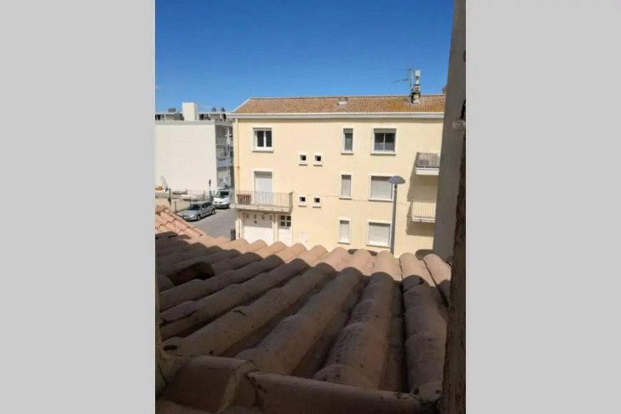 Le Tribord - F2 duplex avec balcon à 30 m de la plage