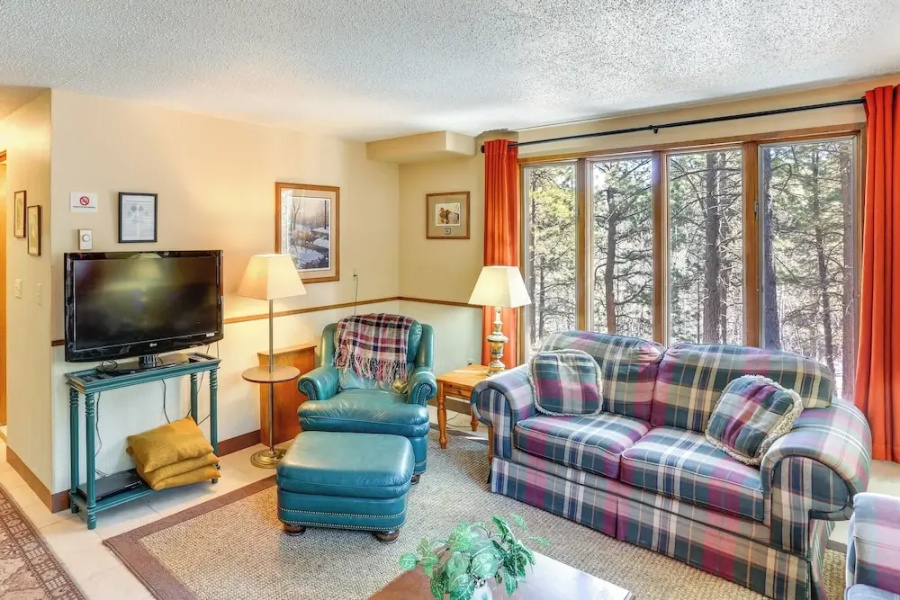 Cozy Black Hills Nature Retreat w/ Private Deck!