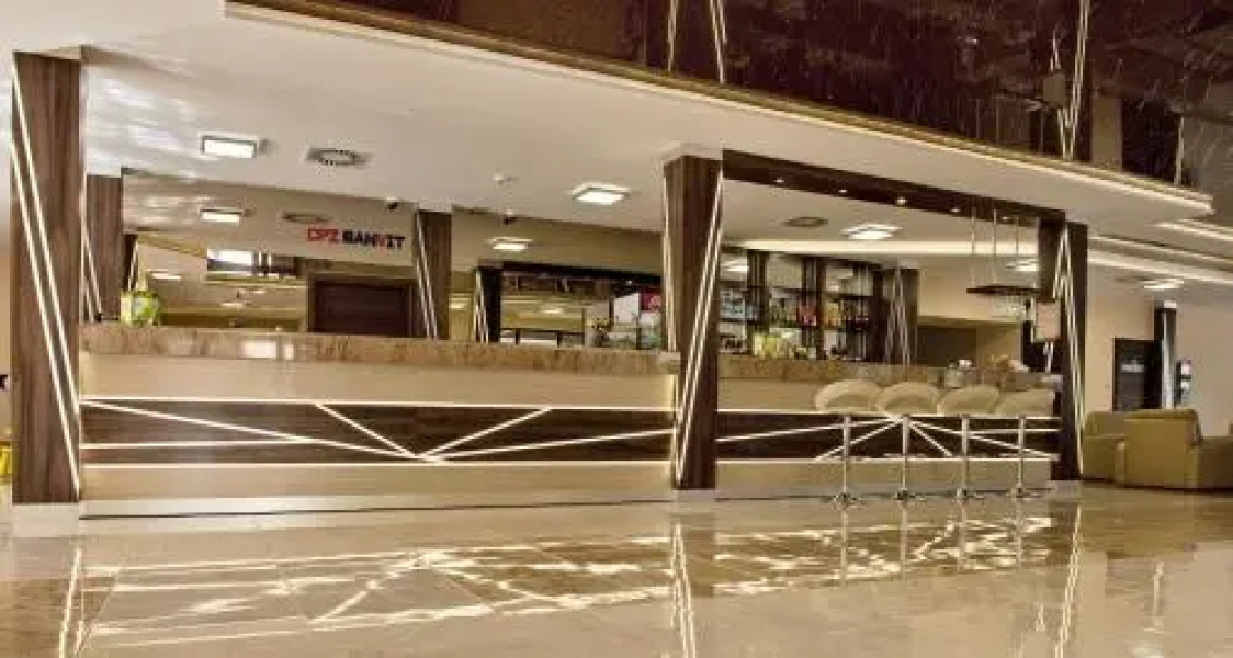 Hotel Sanvit Lake Resort & Spa