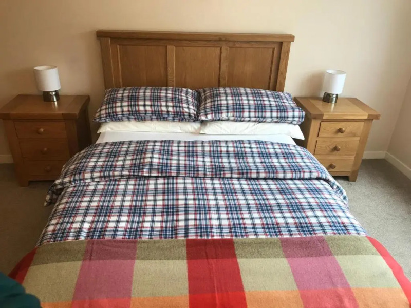 Borrodale, one bedroom apartment with balcony and loch view.