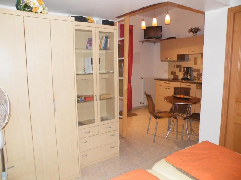 Villa Liamone Studio für 3 Personen , 400 m vom Strand, Pool, Klimaanlage