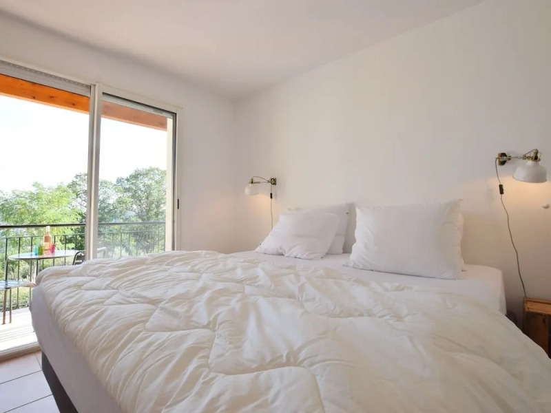 Beautifully Located Holiday Villa With Private Swimming Pool and Lovely View!