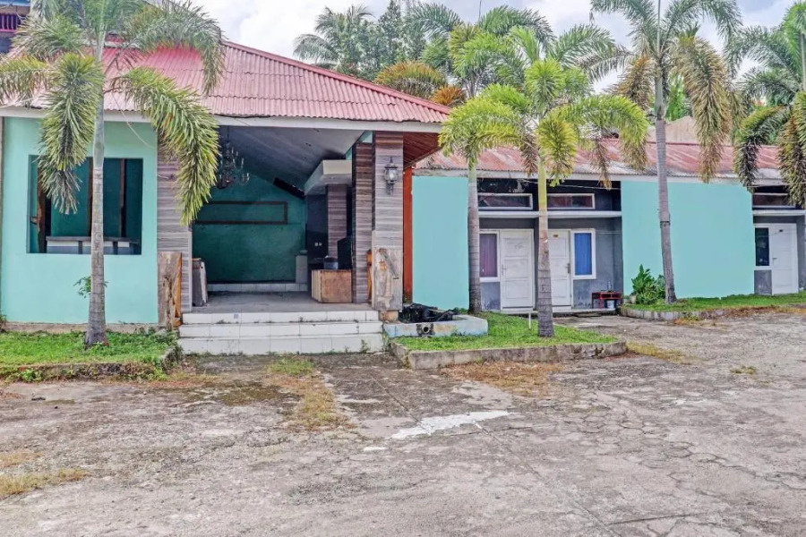 Super OYO 90483 Homestay Permata