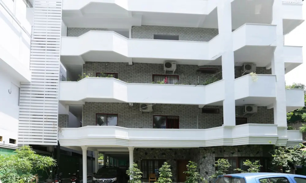 Treebo Trend Heaven Gardens