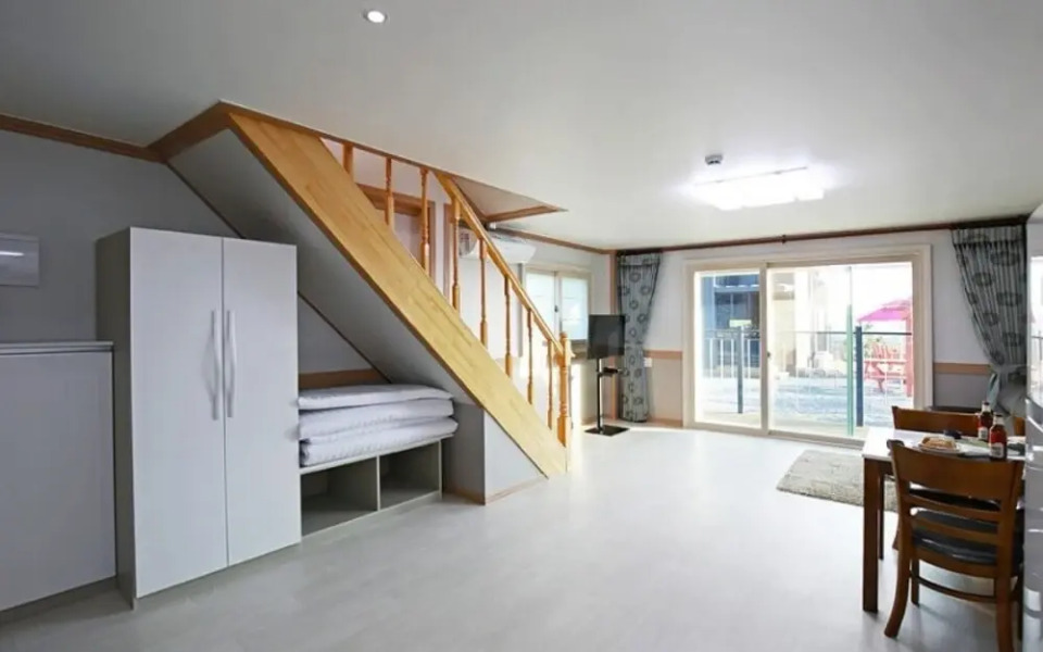 Pohang Songra Aqua Tourist Pension