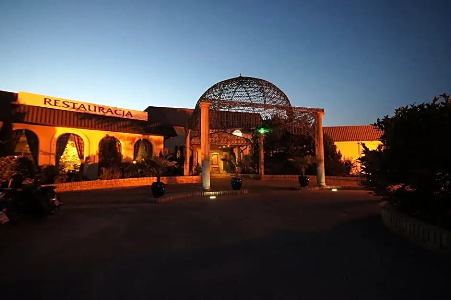 Hotel Azzun Orient SPA&Wellness