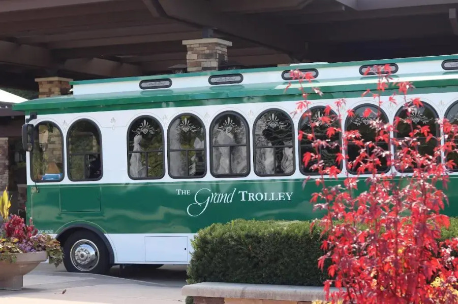 Timber Ridge Lodge and Waterpark