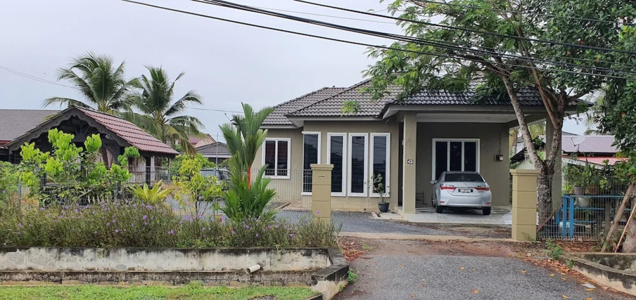 OYO Home 90496 Delima Homestay