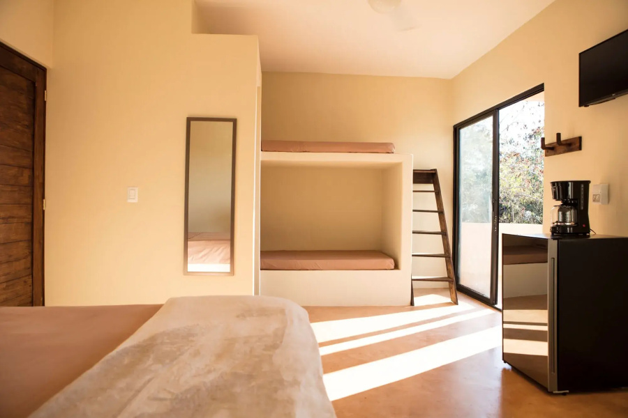 Casa Mono