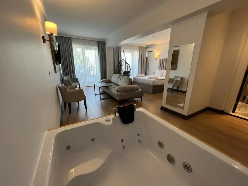 Lake Life By Business