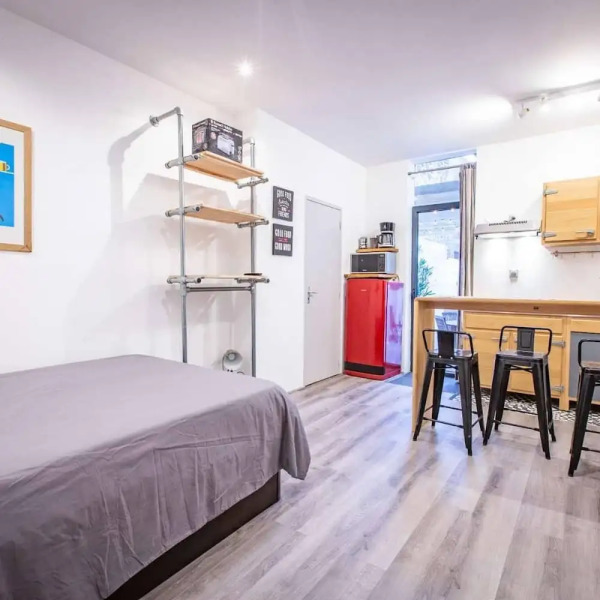 Studio in Brive-la-gaillarde, With Wonderful City View, Furnished Terrace and Wifi