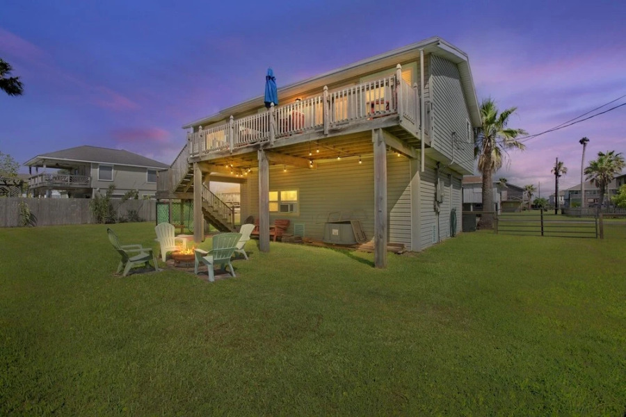 Jamaican Me Happy In Jamaica Beach 4 Bedroom Home by Redawning