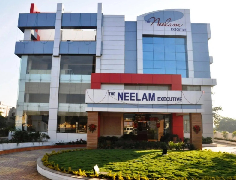 Hotel Neelam Executive