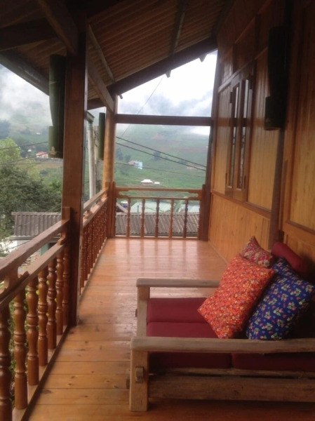 Luckydaisy Buffalo House