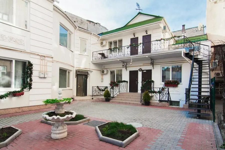 Guest House De Rishelye