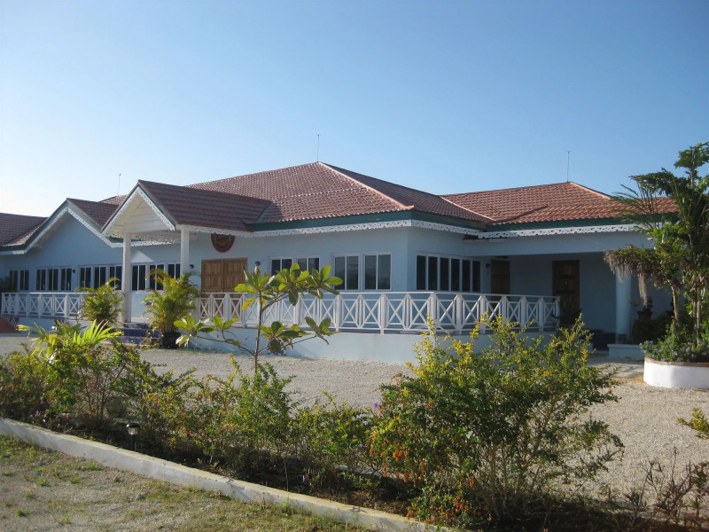 Idlers Rest Beach Hotel