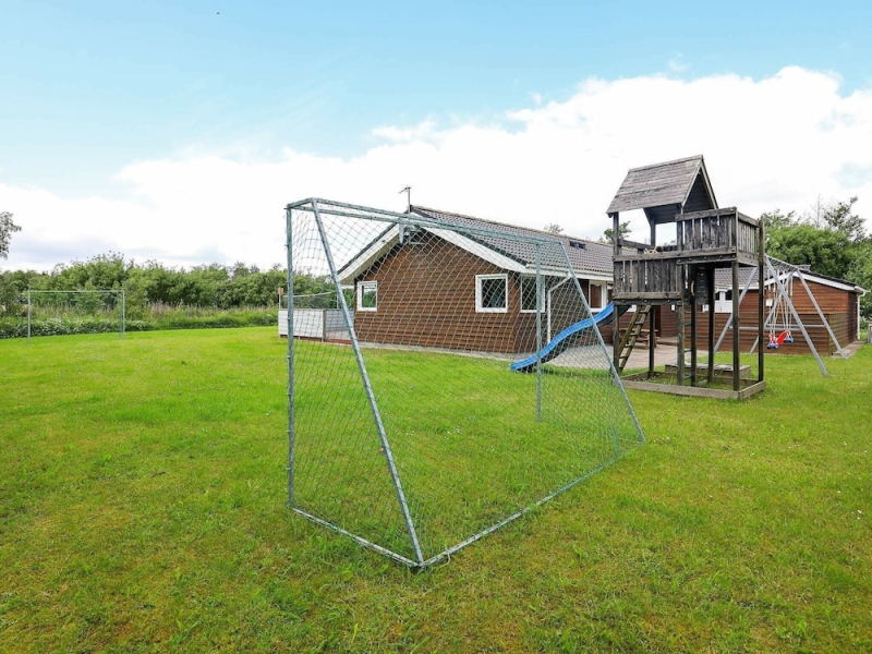 Deluxe Holiday Home in Jutland near Beach