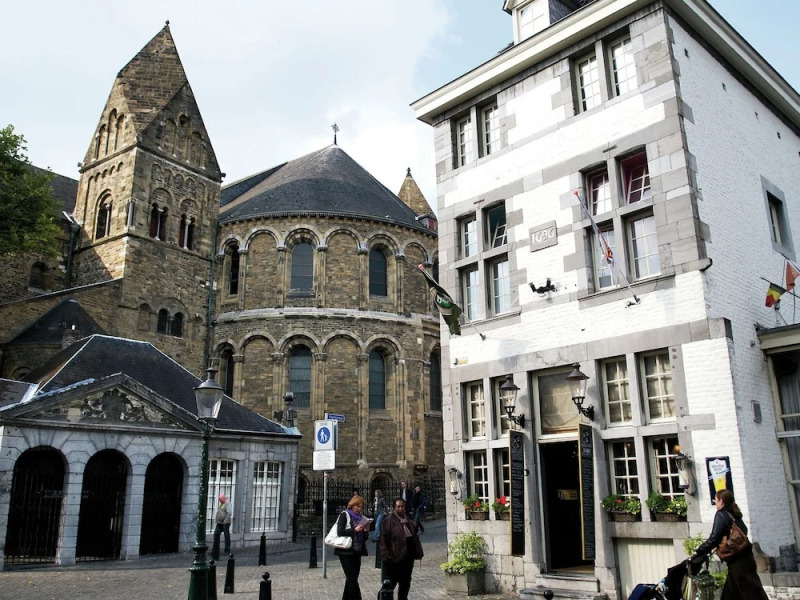 Villa With Bubble Bath, 4km From Maastricht