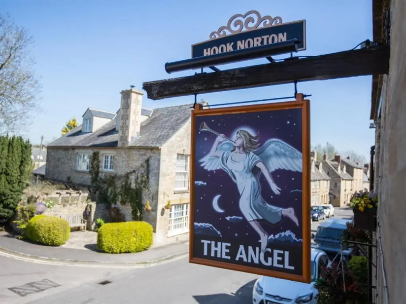 The Angel at Burford