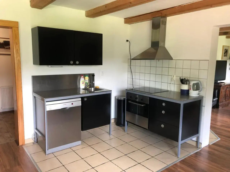 Sun & Snow Hollyhome