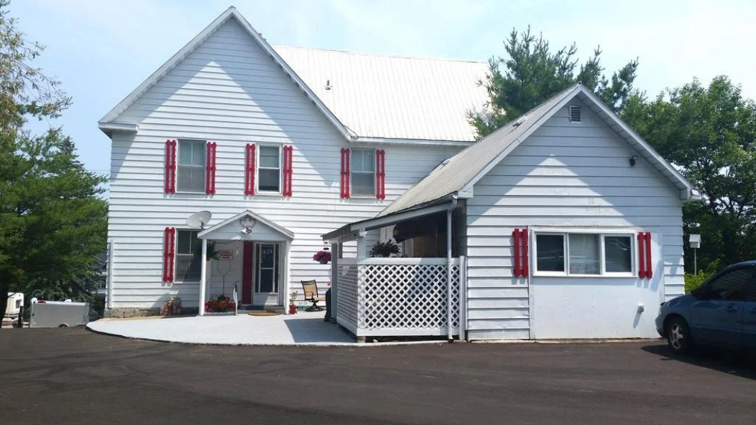 Bancroft Bed & Breakfast