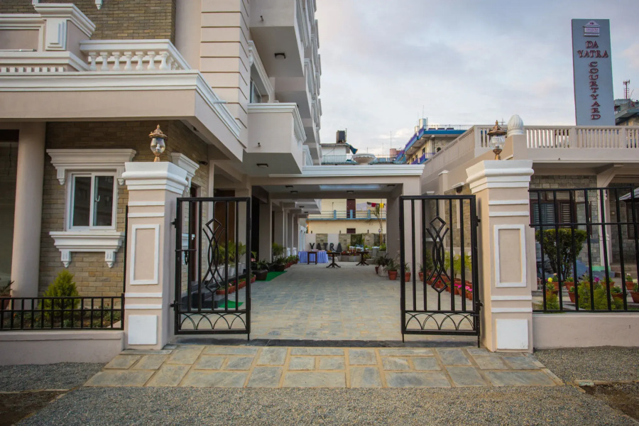 Da Yatra Courtyard Hotel & Resort