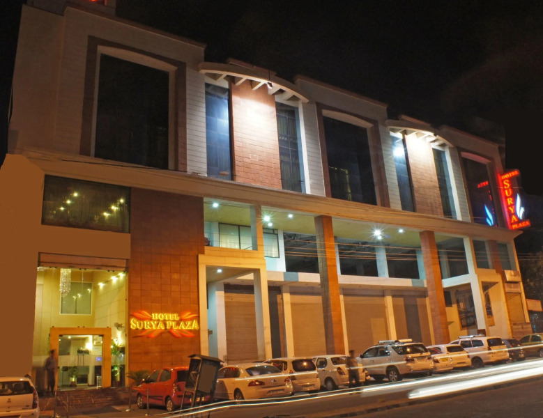 Hotel Surya Plaza