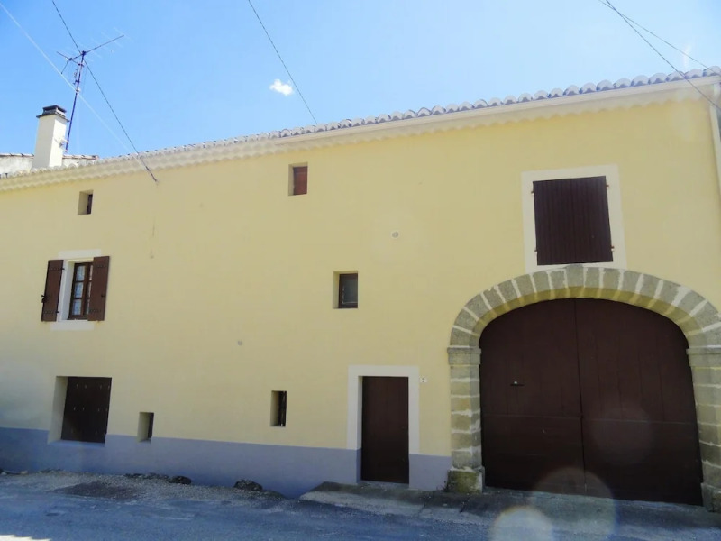 House With 2 Bedrooms in Saint-laurent-la-vernède, With Enclosed Garde