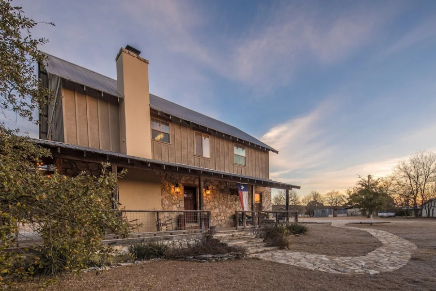 Shepherds Lodge by RedAwning