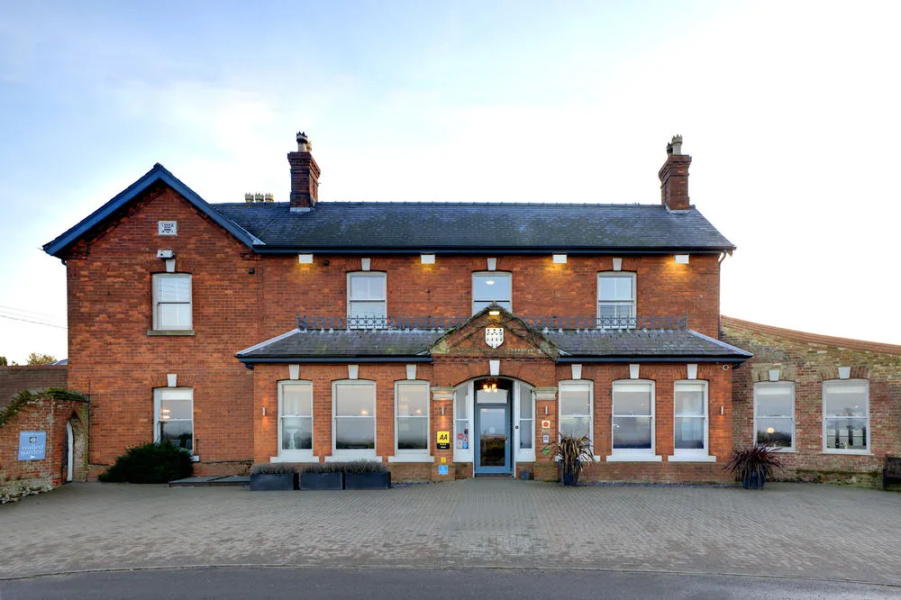 Titchwell Manor Hotel