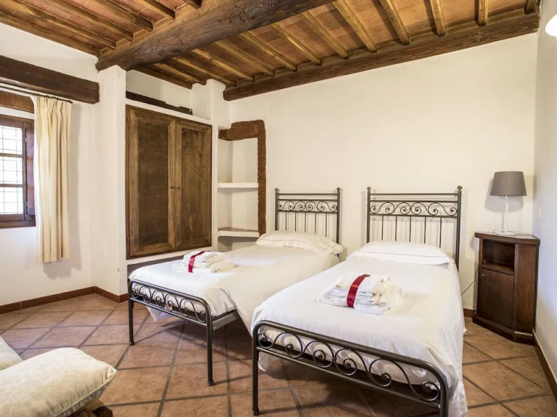 Spacious Holiday Home in Sovicille With Swimming Pool