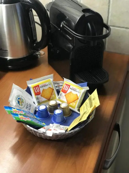 Charmant 2 Pièces Vue sur Mer et MONTE-CARLO à ROQUEBRUNE CAP MARTIN