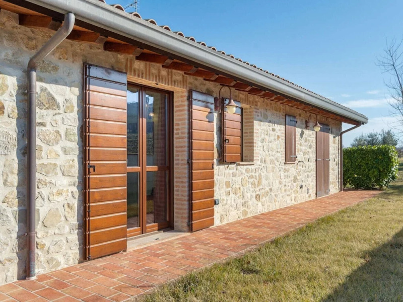 Luxurious Holiday Home in Marsciano With Swimming Pool