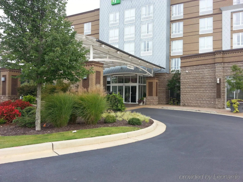 Holiday Inn Macon North by IHG