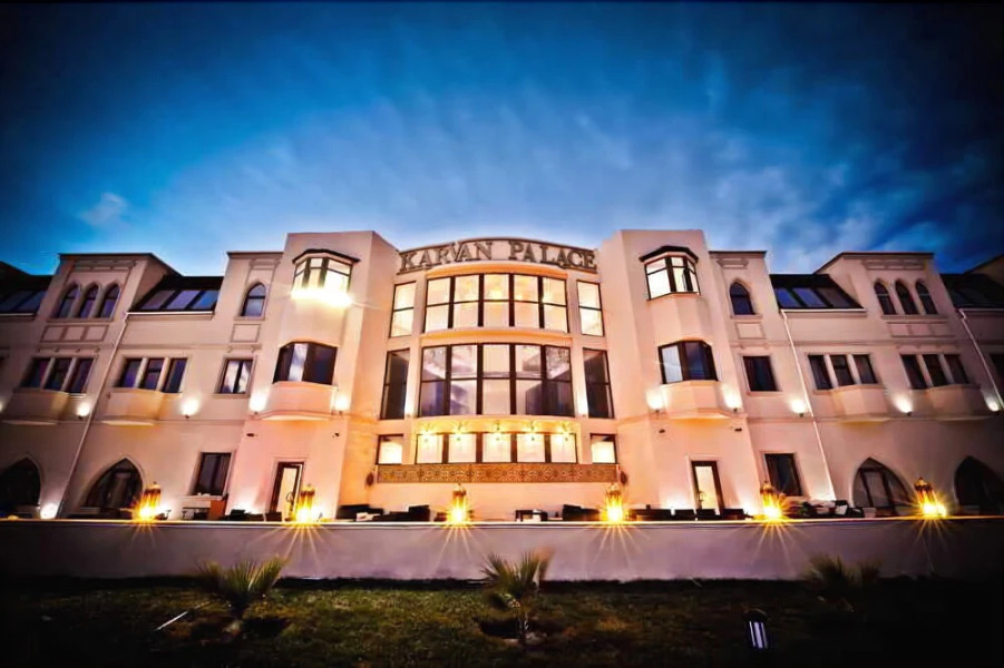 Карван Палас