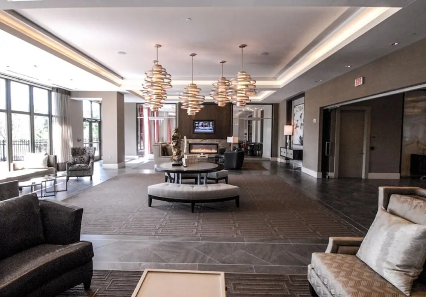 Global Luxury Suites at Town Center South