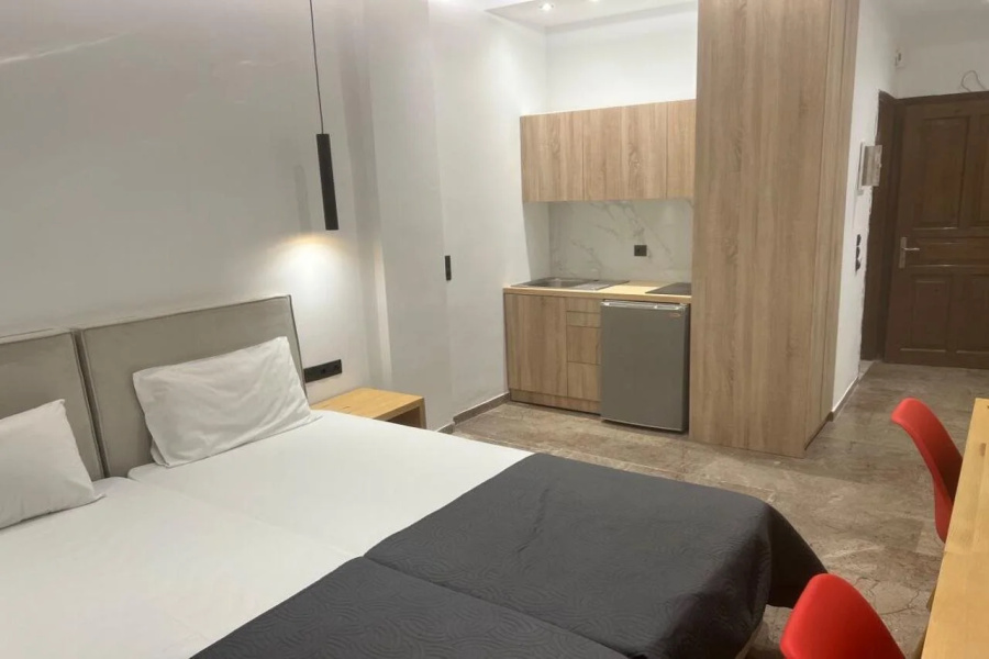 Saint Spiridon Hotel