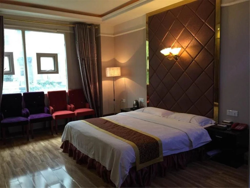 Jiazhou Business Hotel