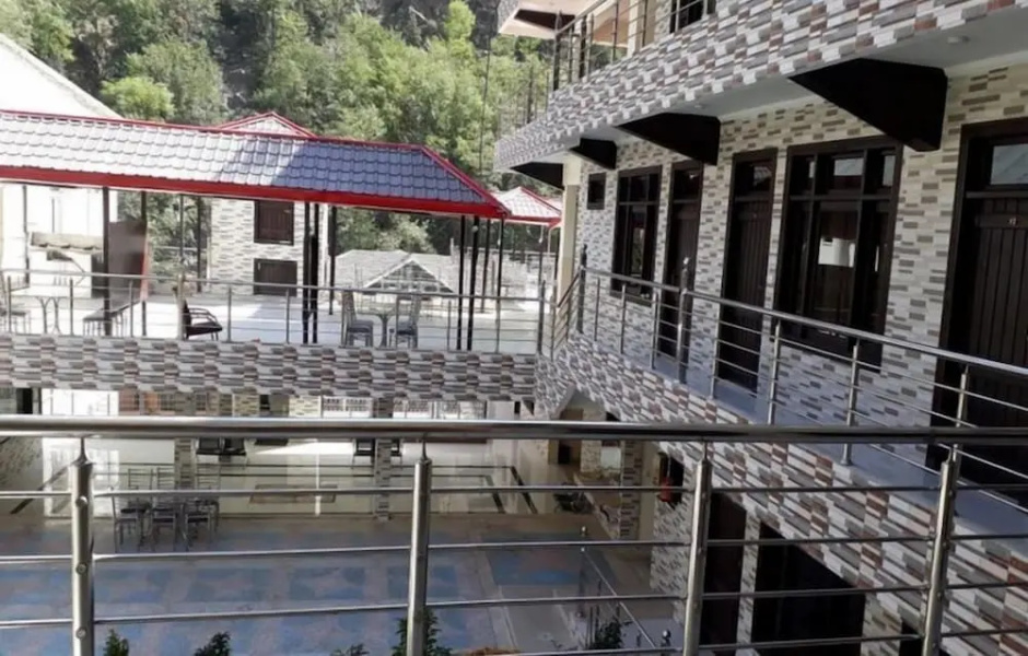 Behrain Continental Hotel