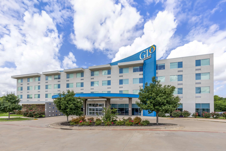 GLō Best Western Dallas South DeSoto
