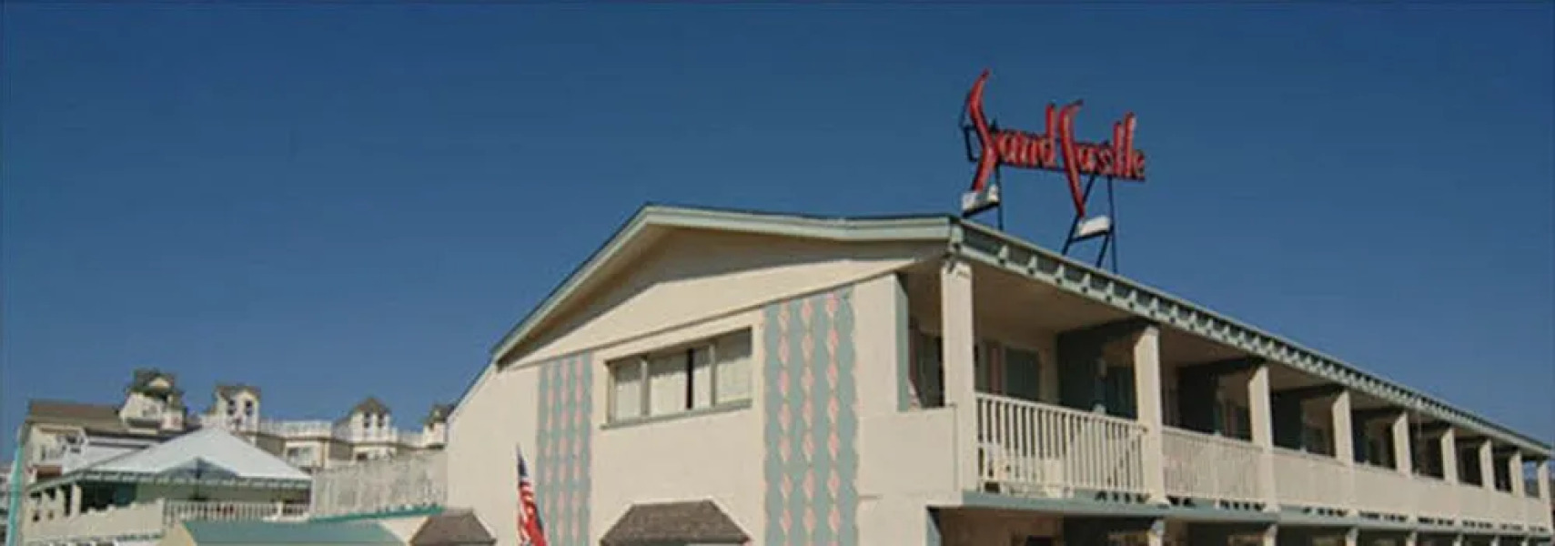 Sand Castle Motel & Restaurant